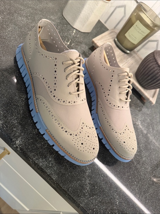 Other - Cole haan zero Beige Wingtip Oxfords with Light Blue Sole size 10